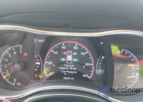 2014 Jeep Grand Cherokee Laredo z USA, uszkodzony, nr VIN 1C4RJFAG6EC430964